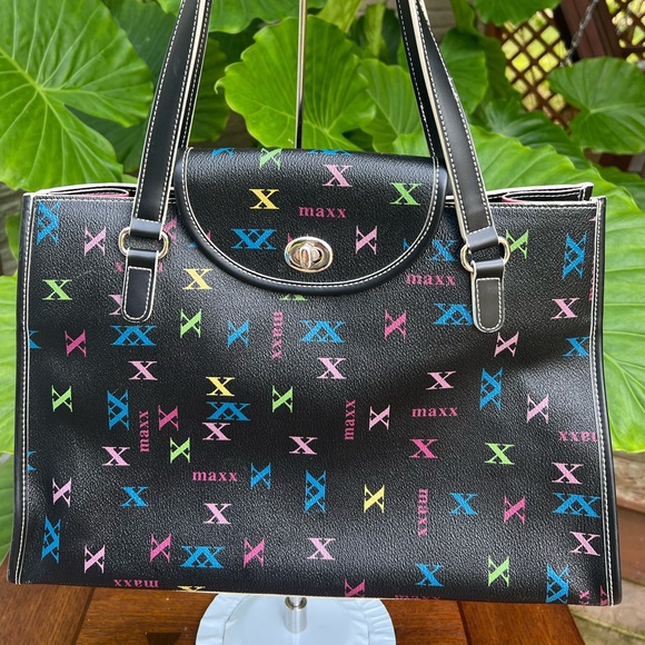 MAXX New York Large Tote Bag LOGO BLACK. - Picture 4 of 7